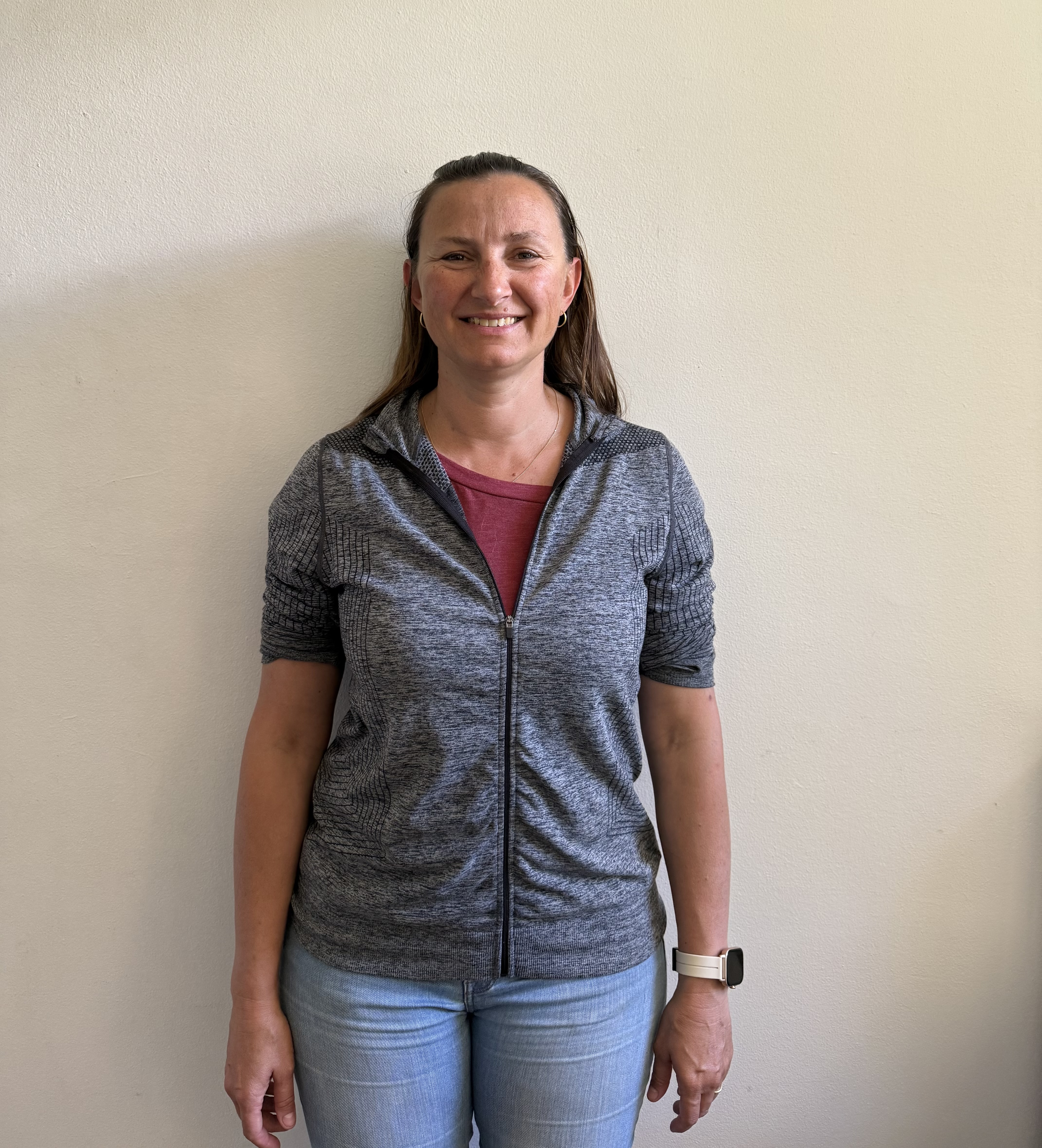 Véronique, kinésithérapeute du sport et professeur de yoga à Aubagne